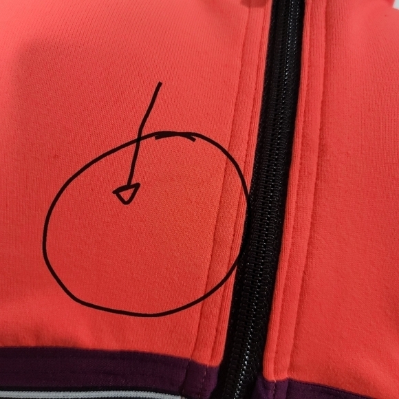 Victoria's Secret Wireless Sports Bra Size 34DD - Picture 7 of 15